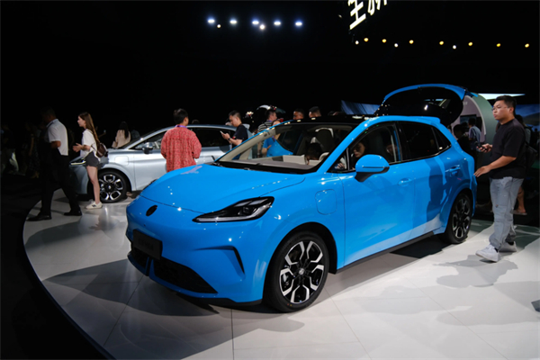 营收、利润和销量三增长，上汽第三季度交出亮眼答卷